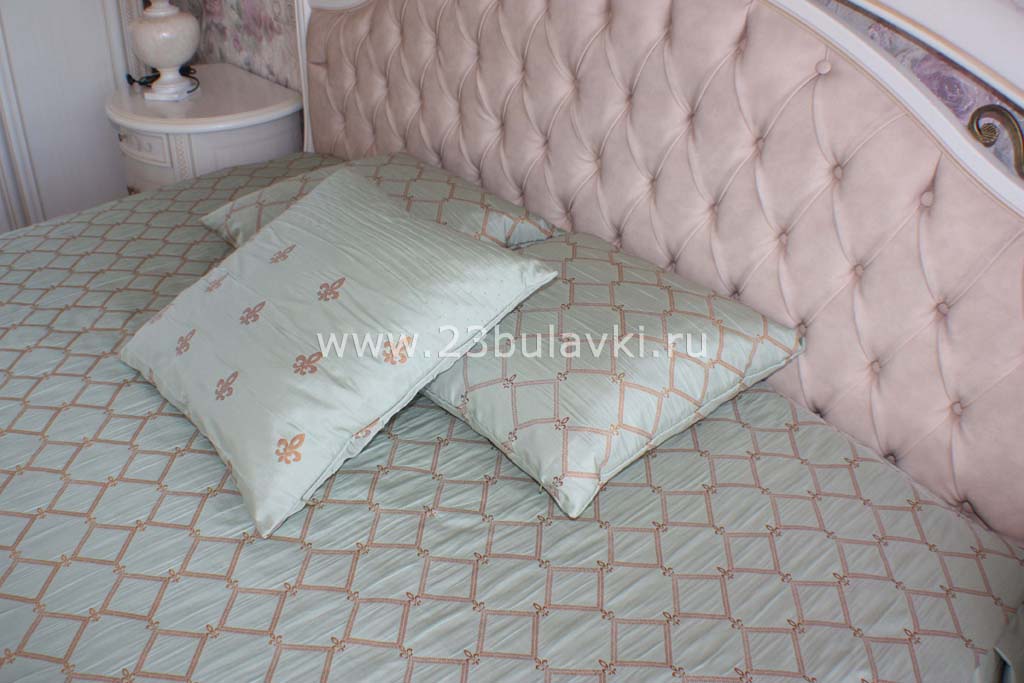 Покрывало и подушки в спальню Краснодар ул. Кубанская 45к2